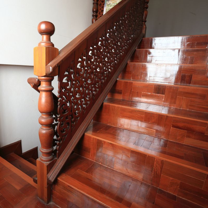 Bannister Staining in Kansas City, KS
